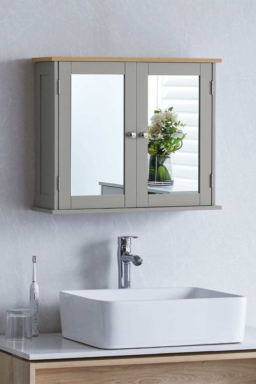 Bath Vida Priano 2 Door Mirrored Wall Mounted Cabinet Shelves Bathroom Storage 470 x 570 x 180 mm