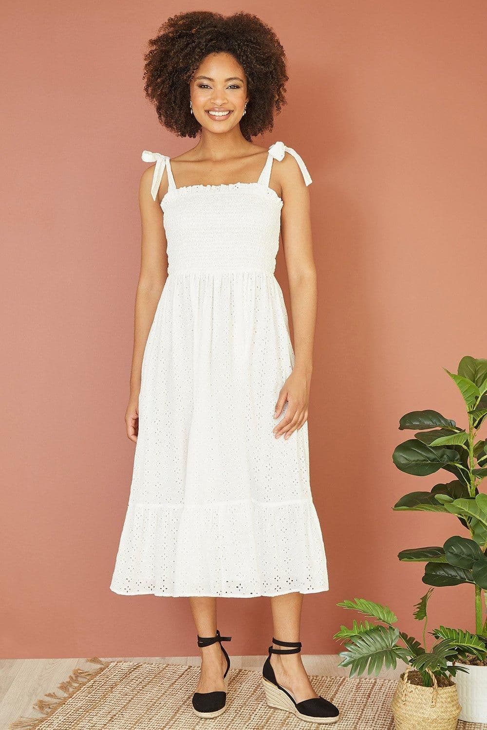 Broderie Anglaise Ruched Midi Sundress Tie Sleeves