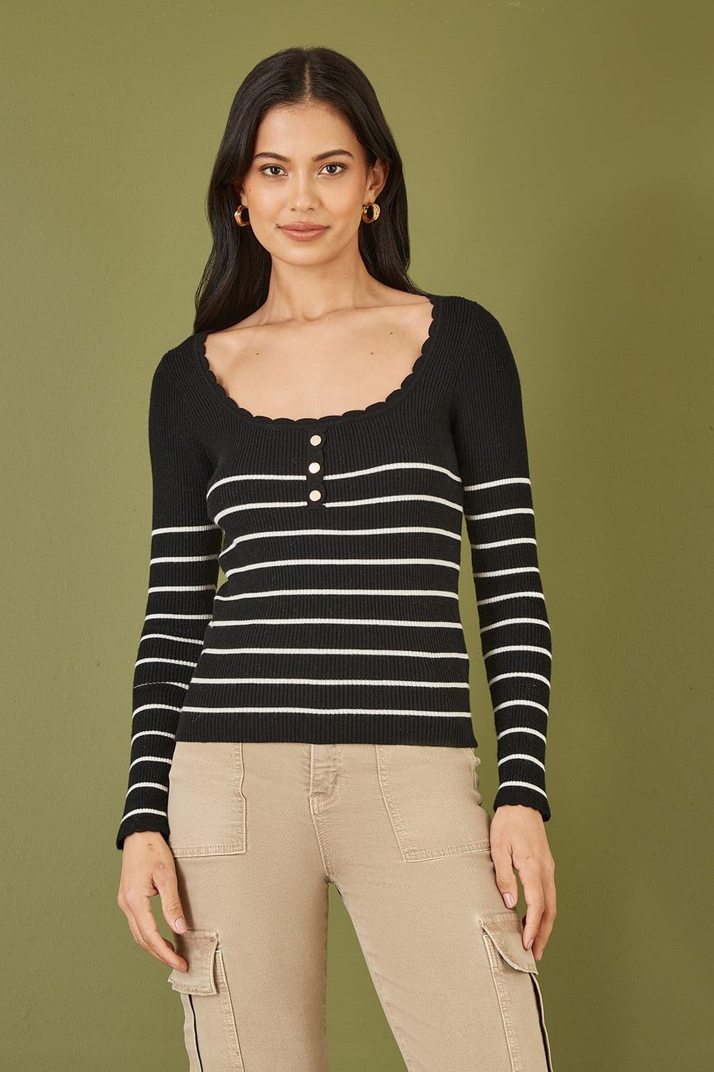 Yumi Women's Black Stripe Rib Knitted Long Sleeve Top With Button Details | Size: Large