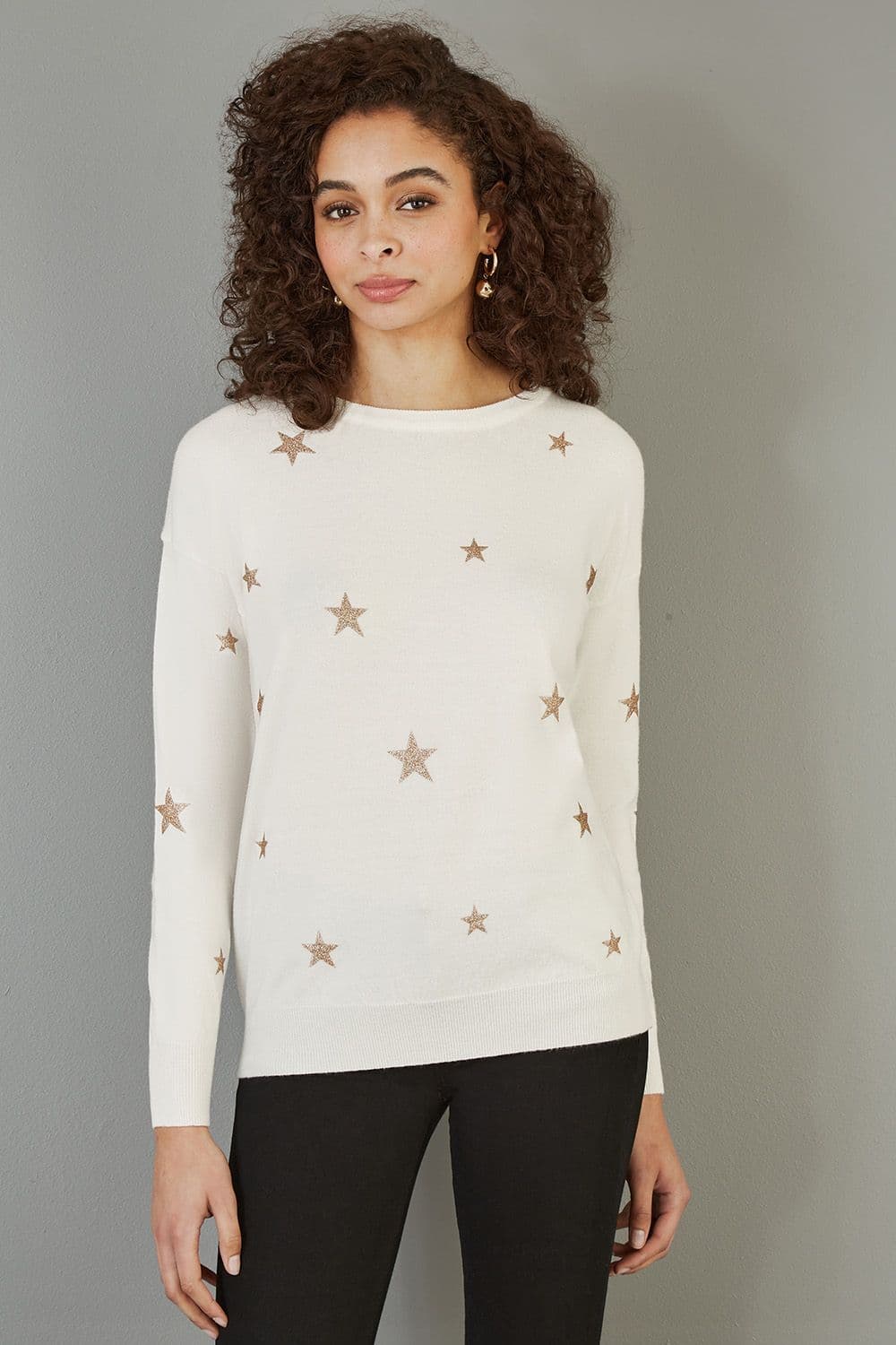 Yumi Women's Cream Gold Foil Star Print Relaxed Fit Jumper in Ivory | Size: XL
