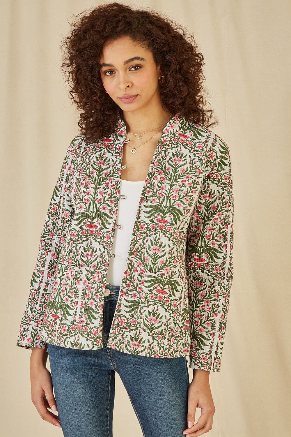 Yumi Women's Pink Floral Print Reversible Cotton Quilted Jacket | Size: 10