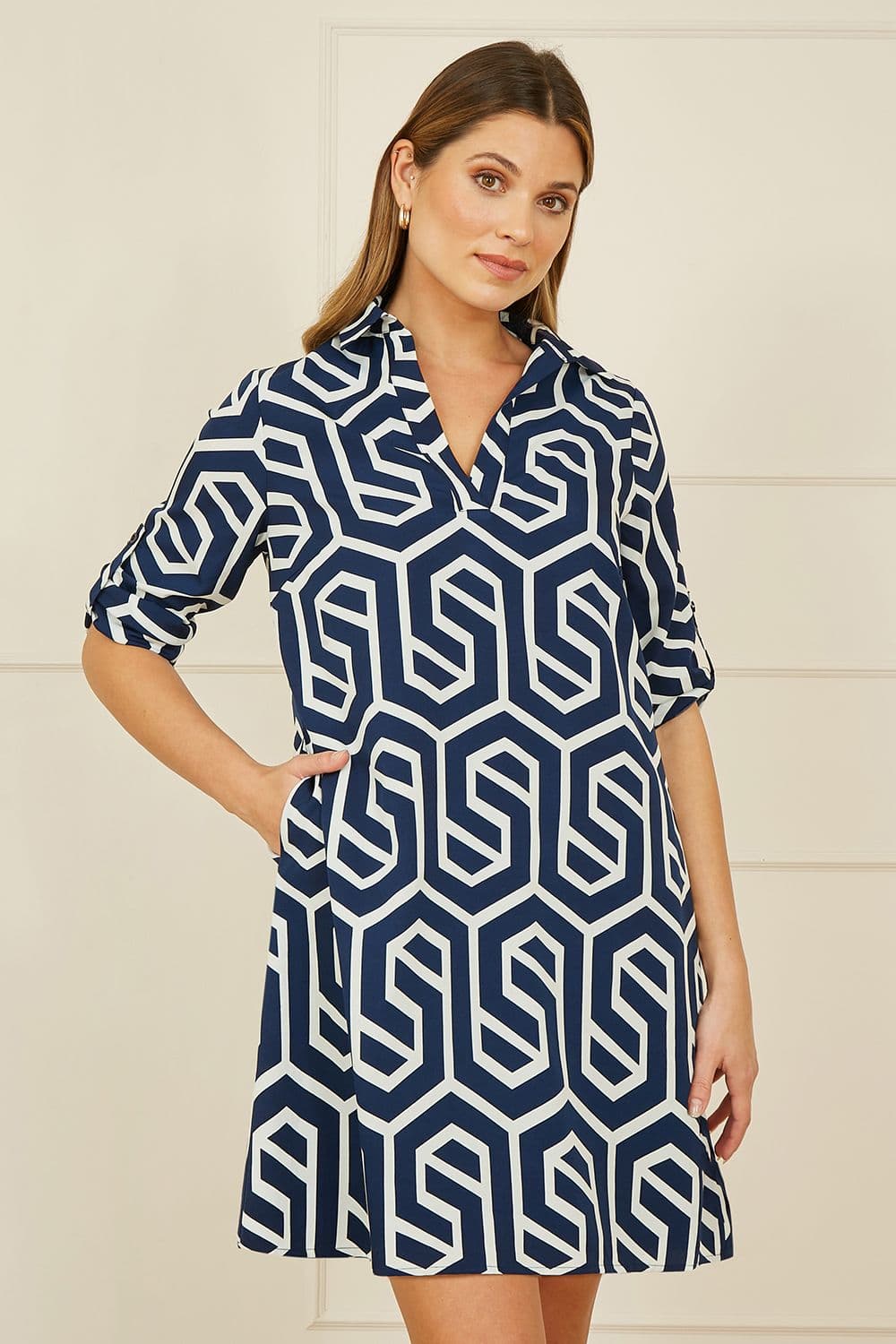 Yumi Women's Navy Geo Print Tunic With Pockets | Size: 10