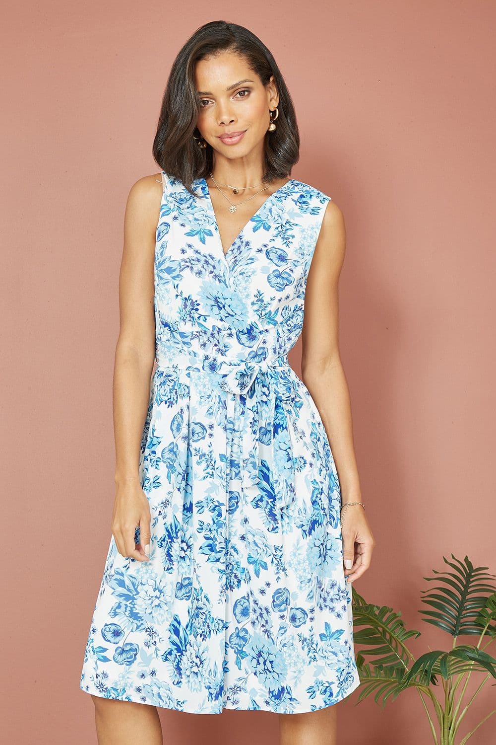 Yumi Women's Blue Floral Wrap Over Skater Dress | Size: 8