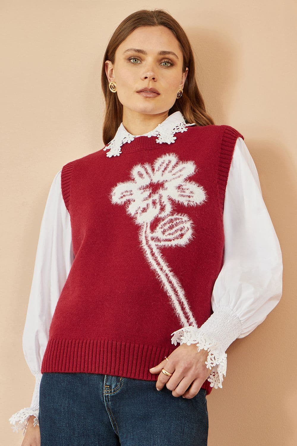 Yumi Women's Burgundy Knitted Flower Sleeveless Jumper Vest | Size: Large