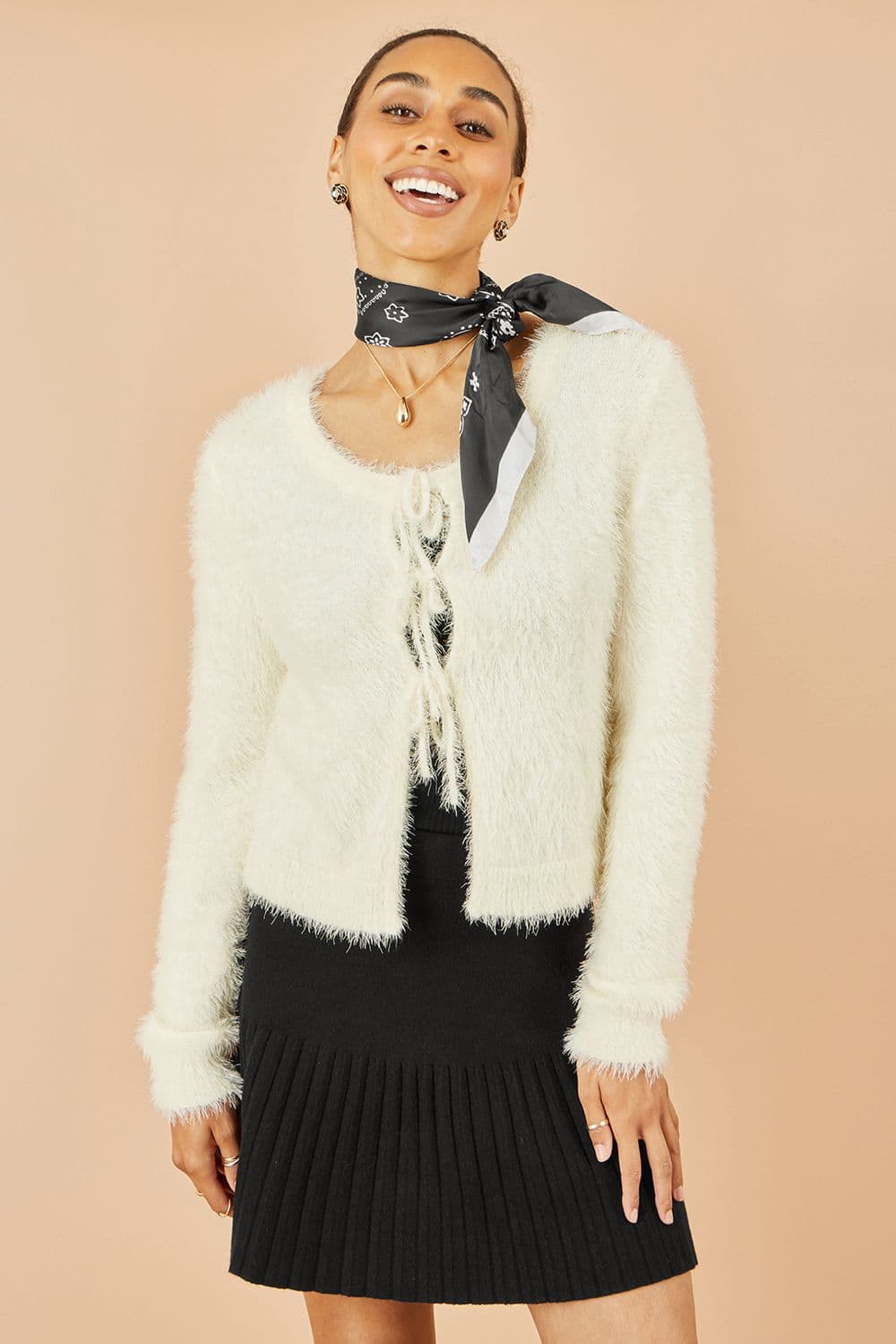 Yumi Women's Ivory Eyelash Fluffy Knit Bolero With Tie Front | Size: Large