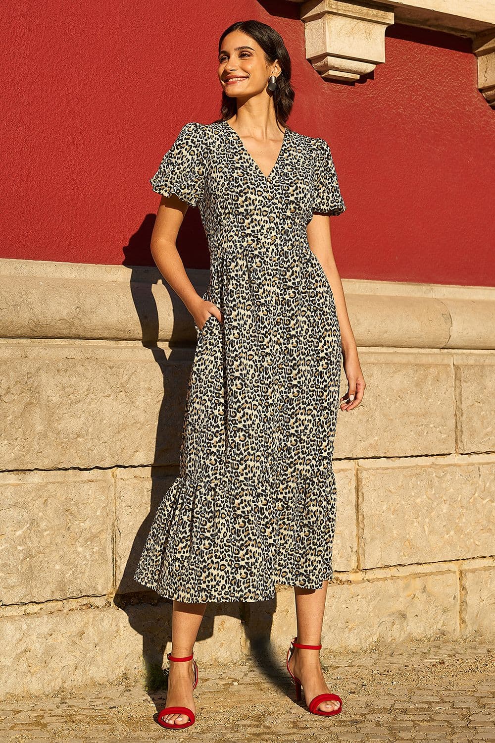 Yumi Women's Brown Leopard Print Pleated Button Through Midi Dress | Size: 12