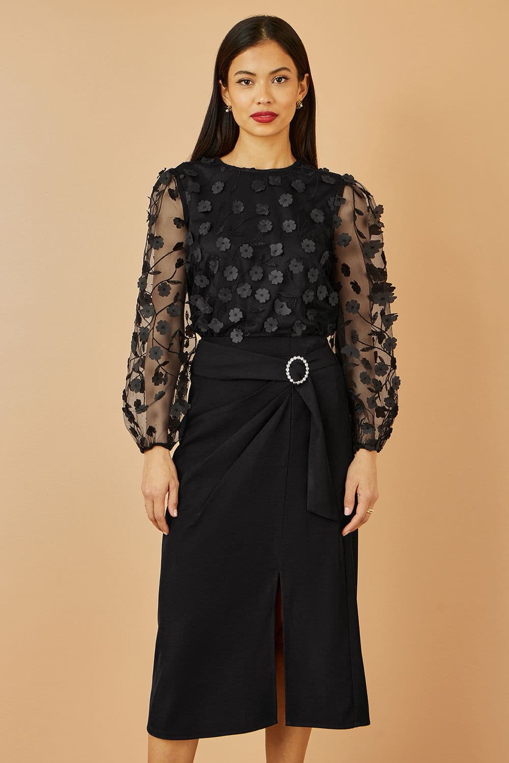 Yumi Women's Black Sheer Sleeve Applique Flower Top | Size: 14