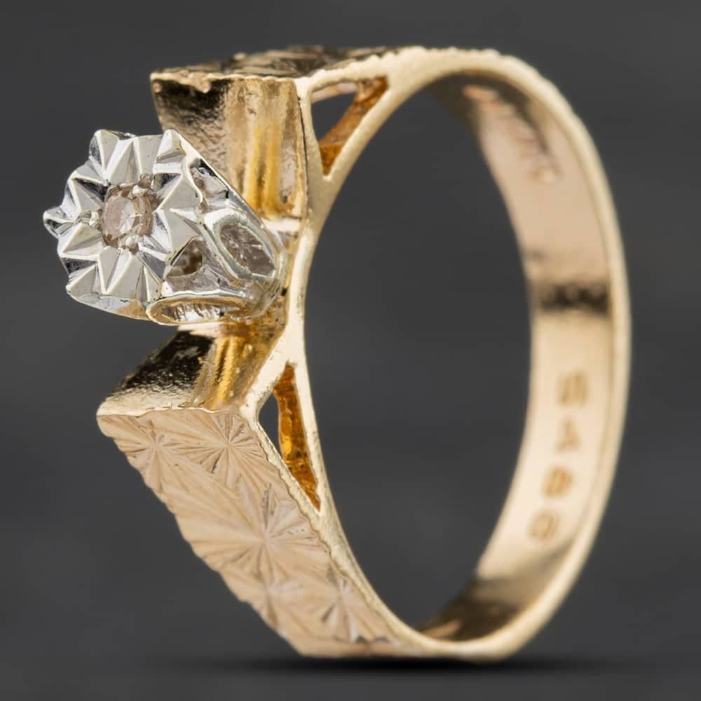 Preloved 9ct Yellow Gold Diamond Solitaire Ring