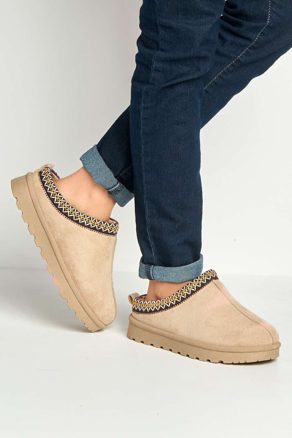 Miss Diva Women's Sigrid Embroidered Faux Fur Lining Slippers in Light Brown | Size: 3