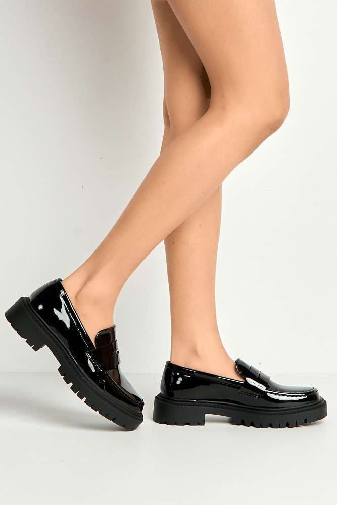 Miss Diva Women's Hinata Panel Cleated Front Loafer in Black | Size: 6