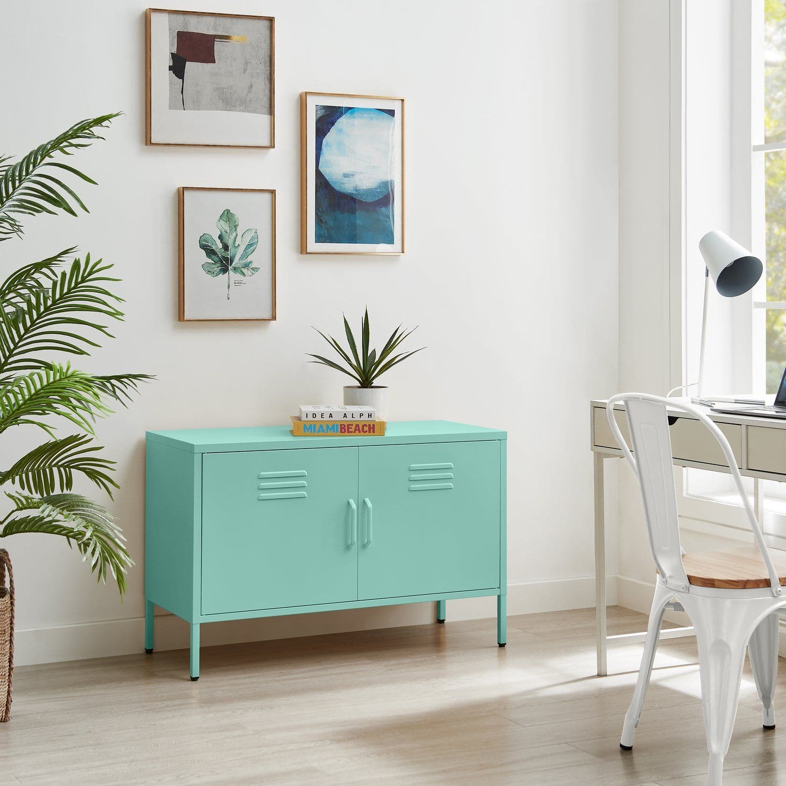 Teksi Modern Metal 2 Door Sideboard