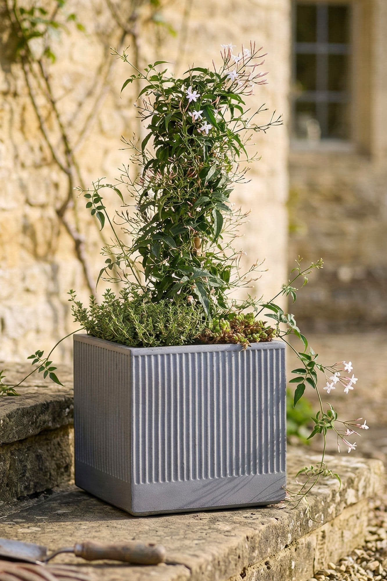 Small Slate Ribbed Finish Fibre Clay Indoor Outdoor Garden Plant Pots Houseplant Flower Planter