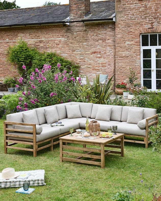 Luxury Five Seater Garden Sofa & Coffee Table Corner Couch Slatted Wood Outdoor Terrace Patio Lawn Decking Furniture