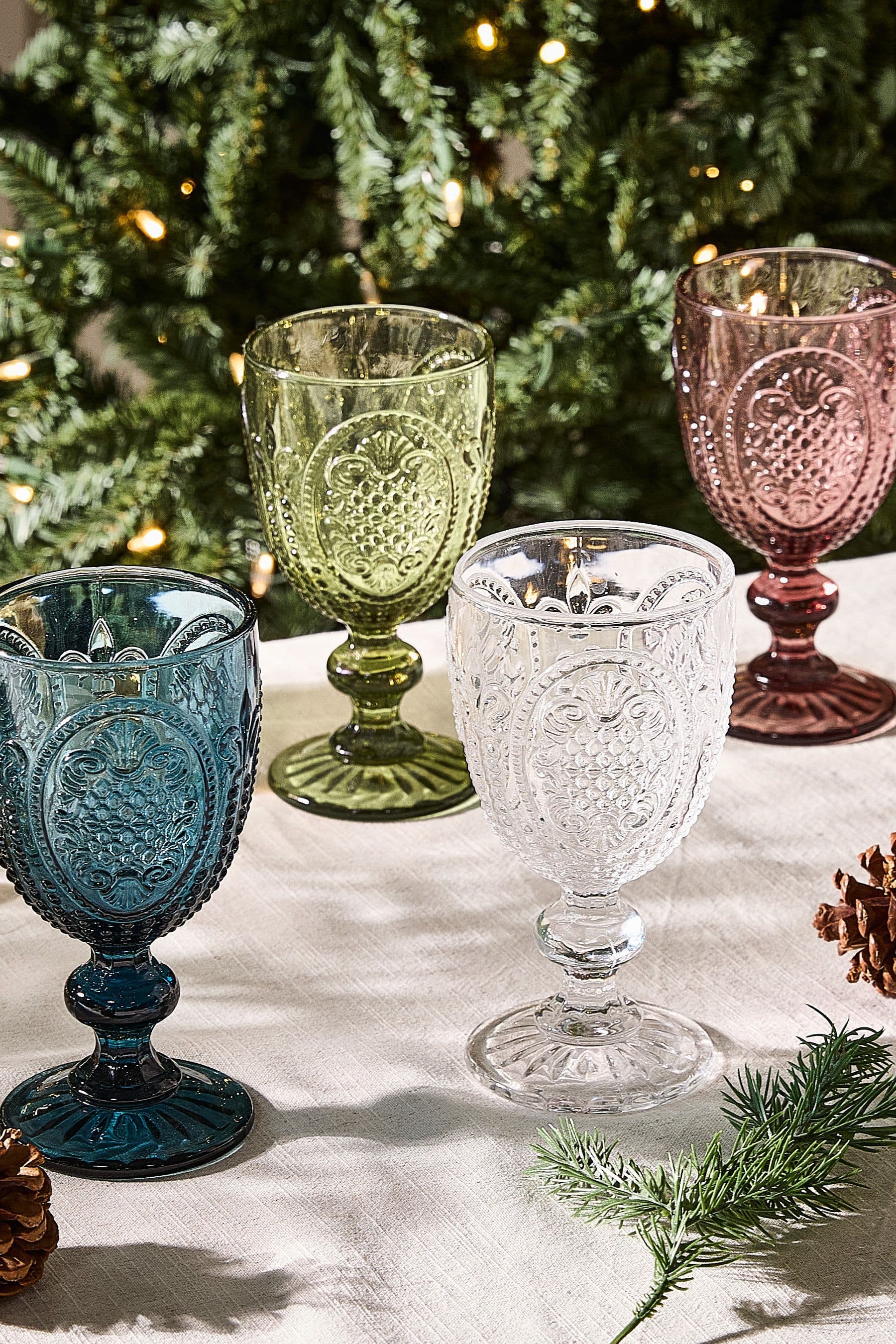 Set 4 Vintage Luxury Mix Match Pink Blue Clear & Green Drinking Wine Glass Wine Goblets