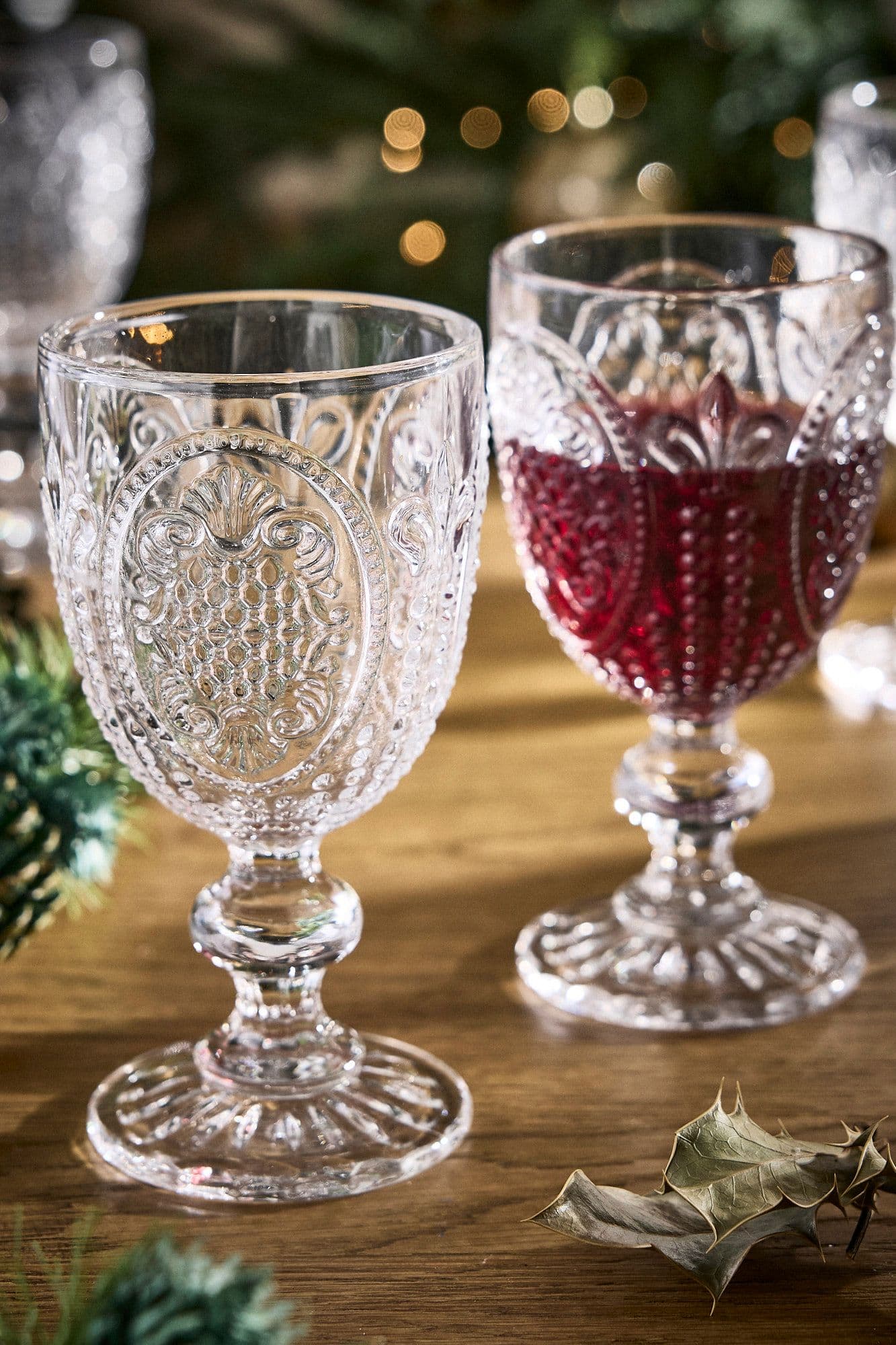 Set 2 Vintage Luxury Clear Drinking Goblet Glasses