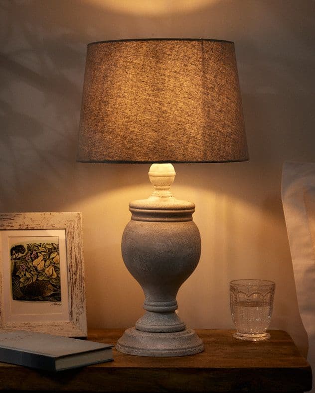 French Country Table Lamp E27 Brushed Wood Urn Vase Pillar Desk Lamp Linen Shade Bedside Night Light Home Office Table Lamp