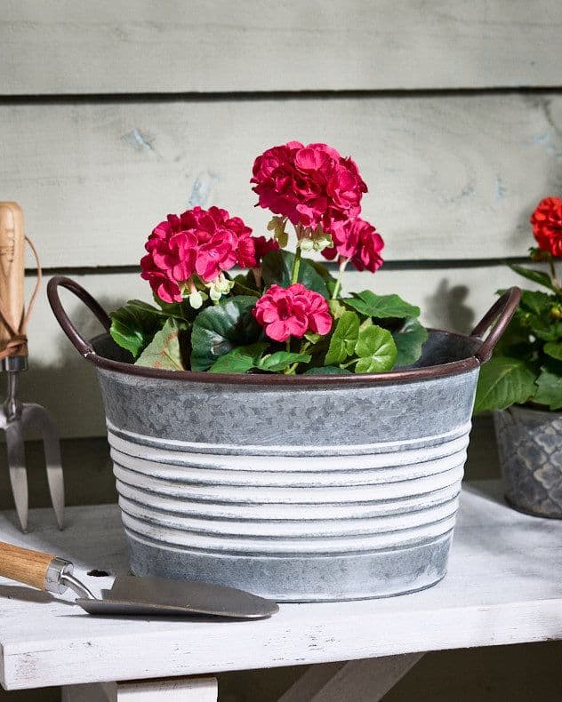 Vintage Style Two Tone Metal Stripe Plant Pot Outdoor Garden Planter