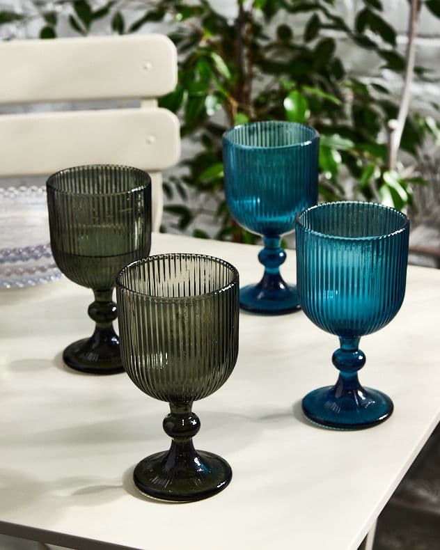 Set 4 & Grey Ribbed Drinking Glasses Wine Goblets Wedding Decor Ideas