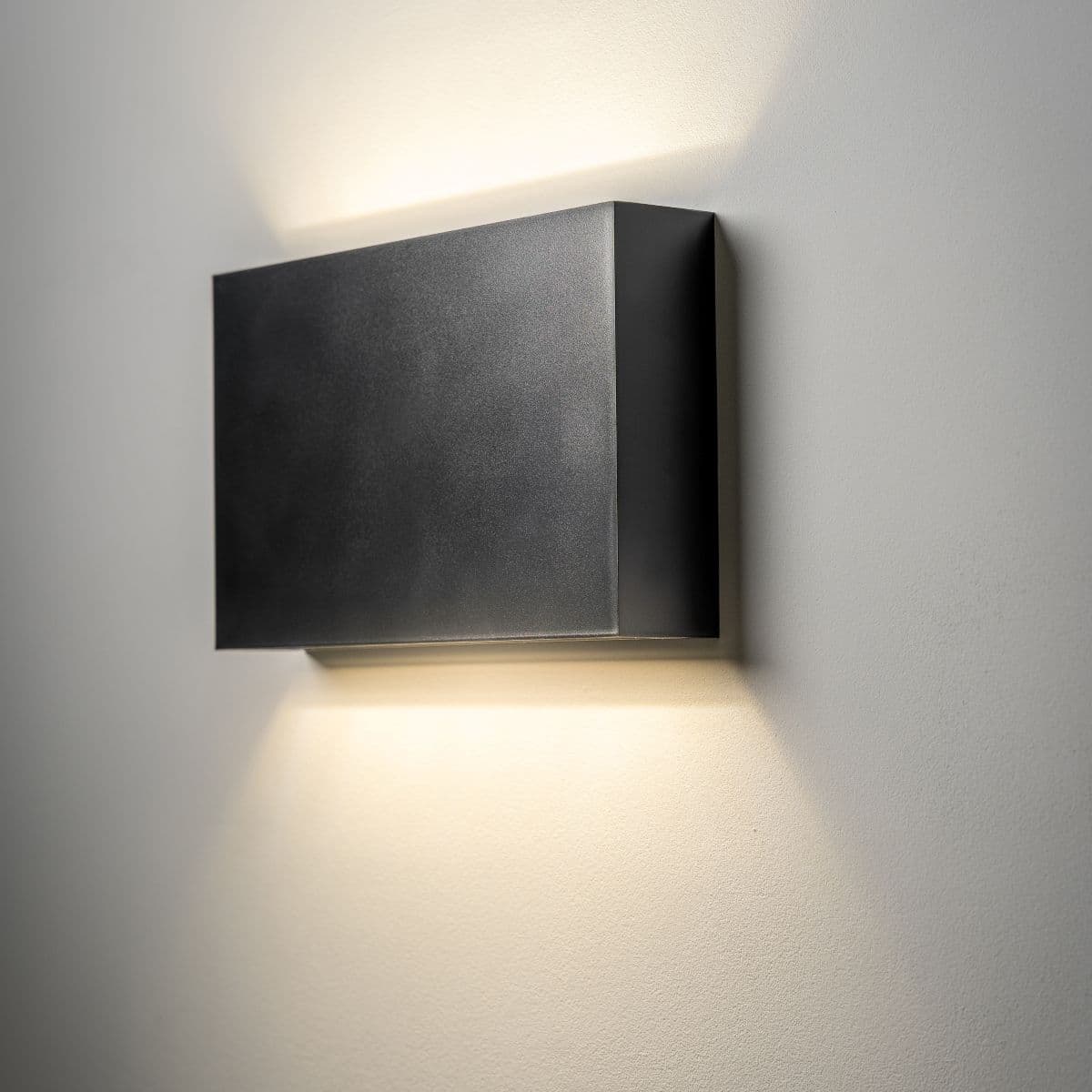 DONNA Black Slim LED Outdoor Wall Light Up and Down 4000k Natural White IP65