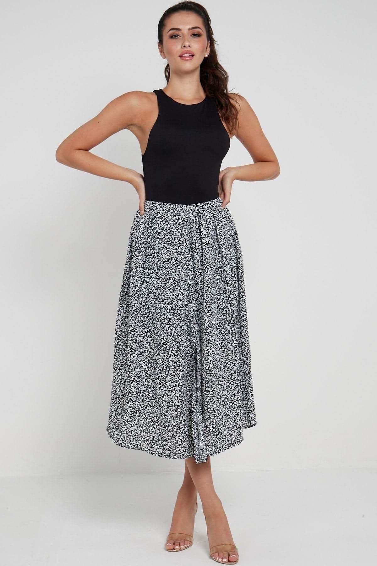 Ditsy Printed Side Slit Pleated Midi Skirt