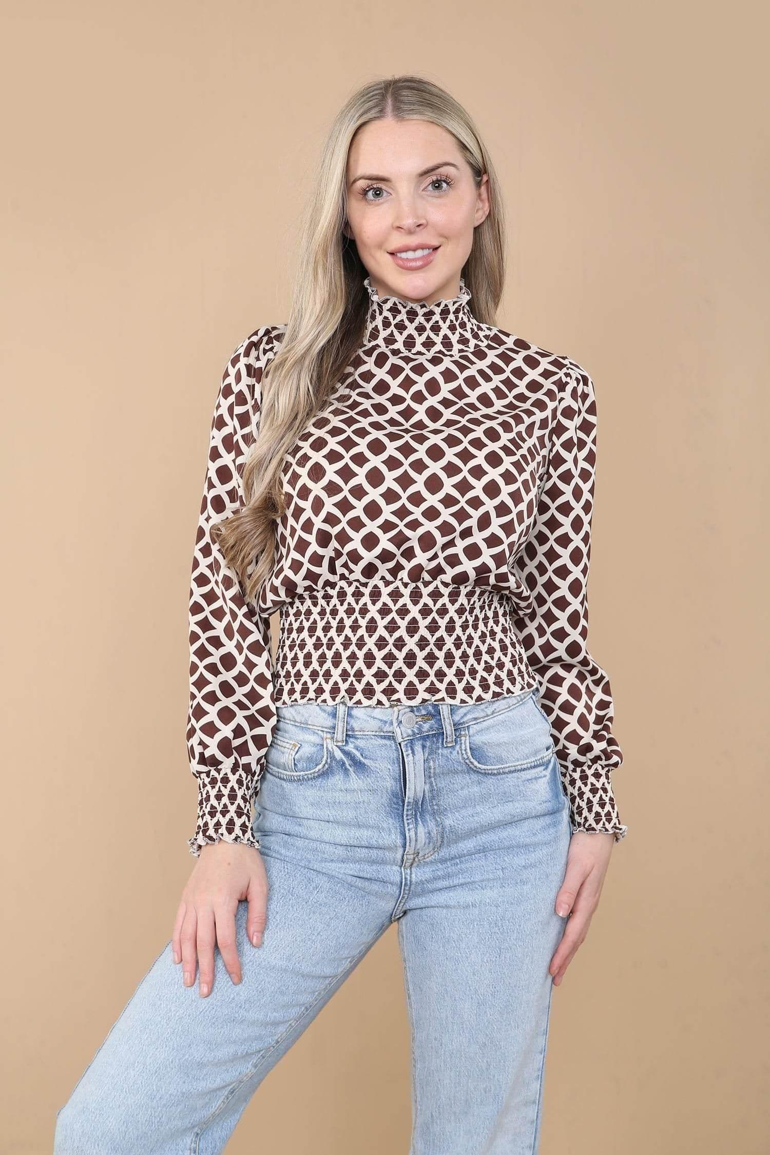 Geometric Print Shirred Waist Cropped Top