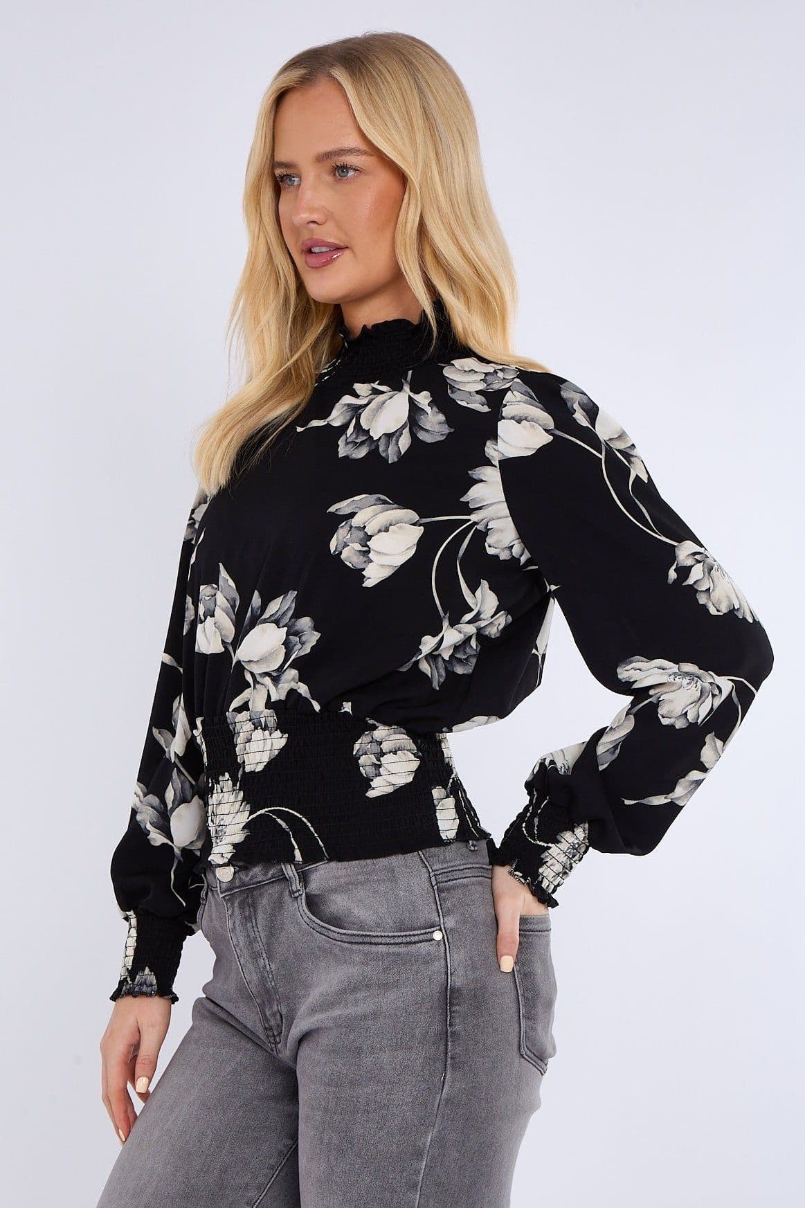 Floral Print Shirred Waist Cropped Top