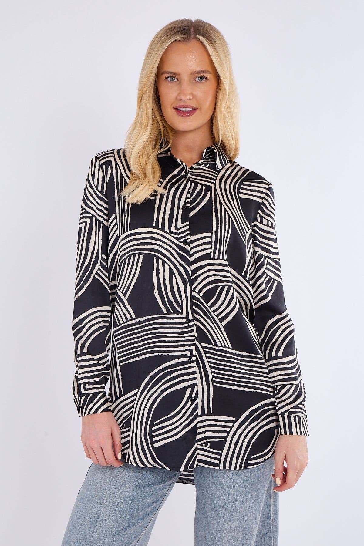 Geometric Print Bubble Satin Shirt