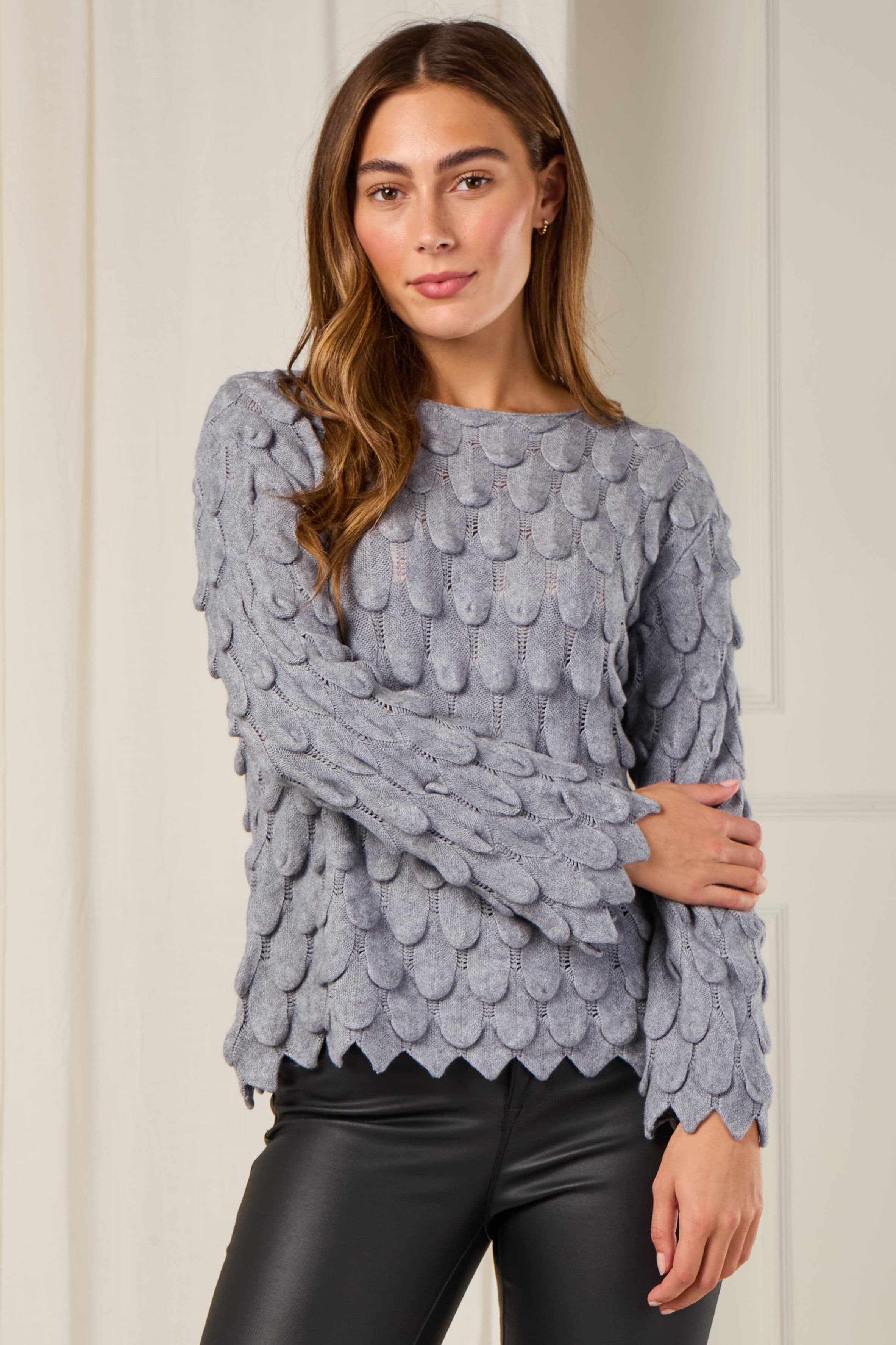Scallop Textured Knit Jumper