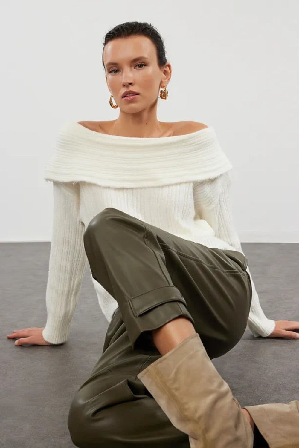 Regular Fit Off Shoulder Ribbed Knit Sweater