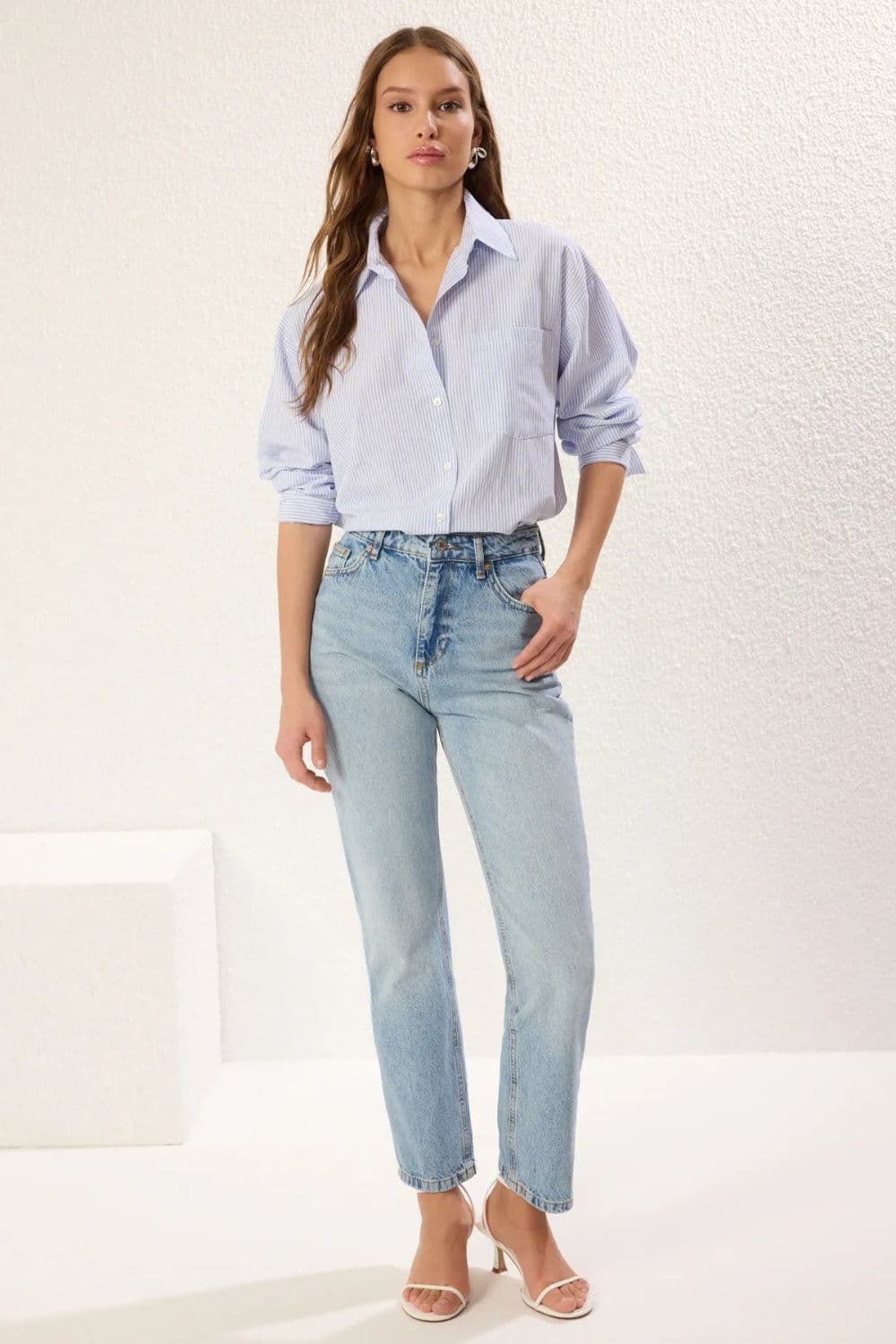 Classic High Waist Straight Leg Jeans