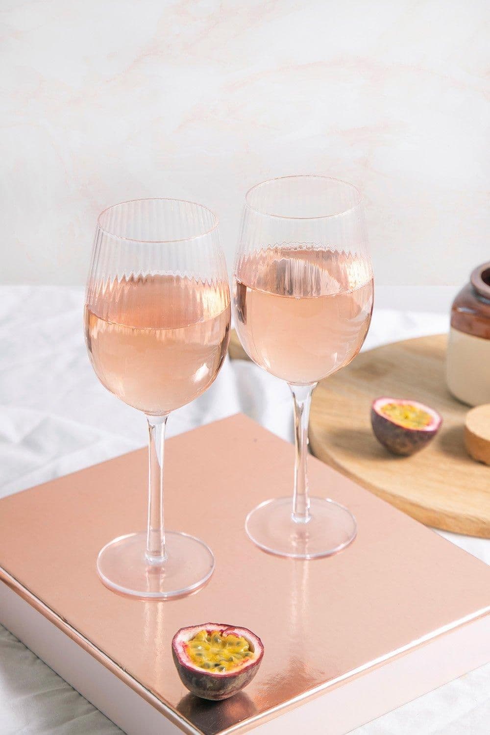 Set of 2 Large Ribbed Wine Glasses in Gift Box