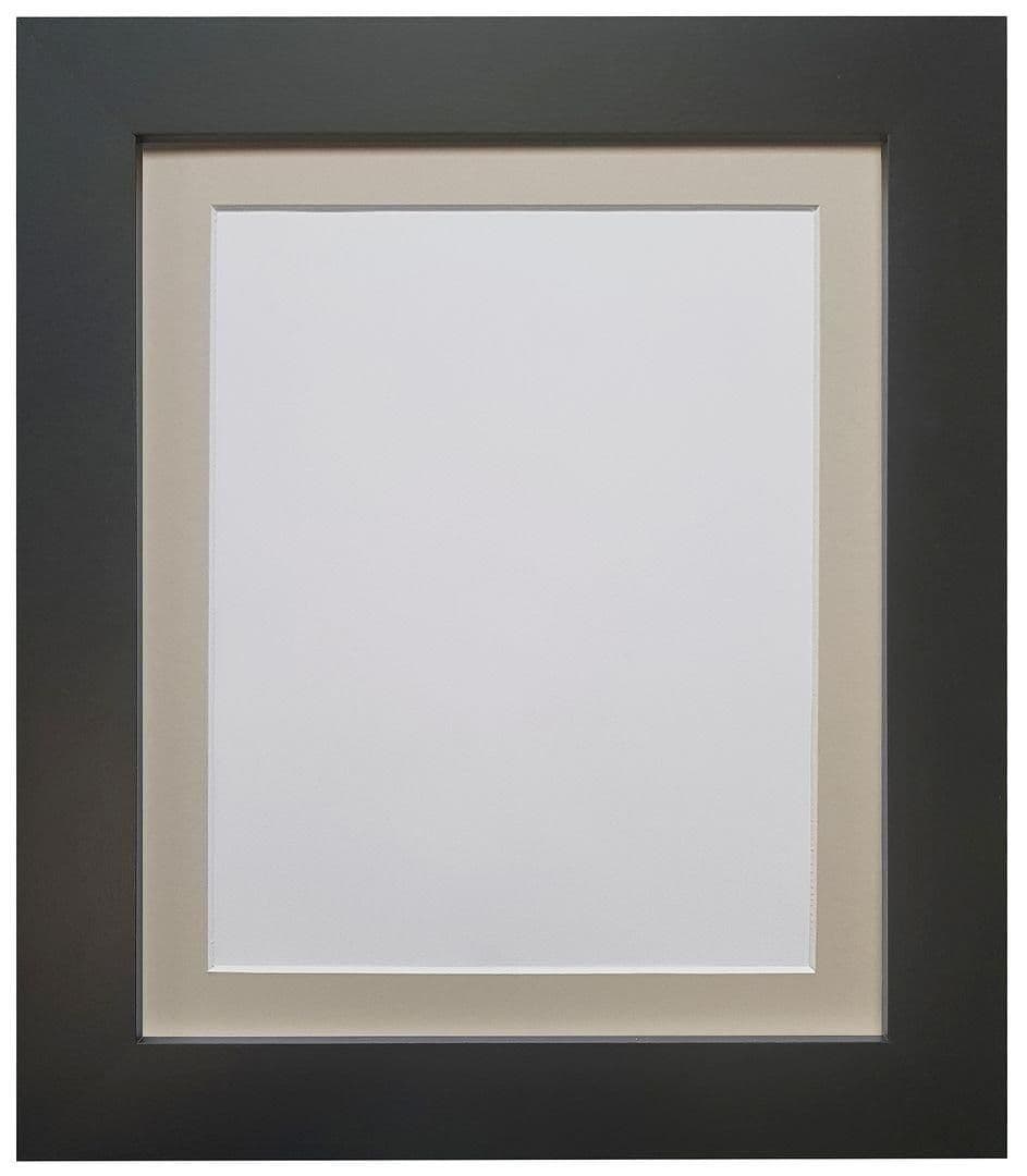 Metro Black Frame Light Grey Mount Image x 20 Inch