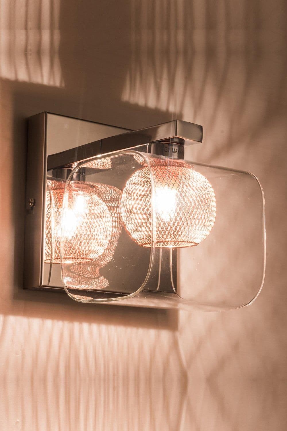 Single Wall Light Polished Chrome finish Glass Shade mesh