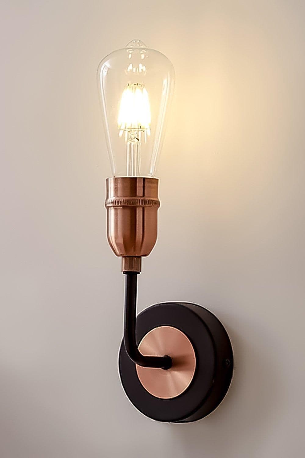 Single Wall Light E27 ES Bulb Cap On Off Switch