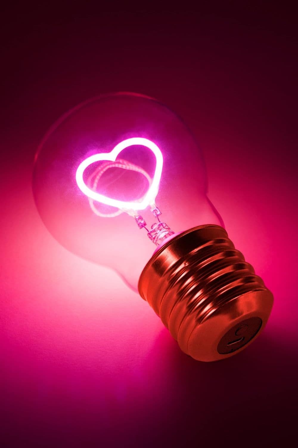 Cordless Heart Lightbulb USB Rechargeable