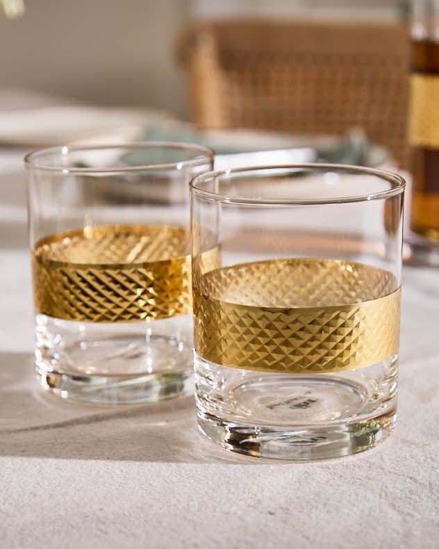 Set 2 Whisky Tumblers Geometric Embossed Diamond Band Whiskey Glasses