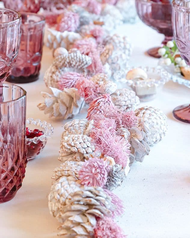 Christmas Dining Table Centrepiece Pine Cone & Bauble Table Garland Swag Winter Dining Room Décor