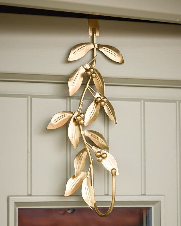 Finish Mistletoe Over Door Christmas Decoration Wreath Hanger Hook