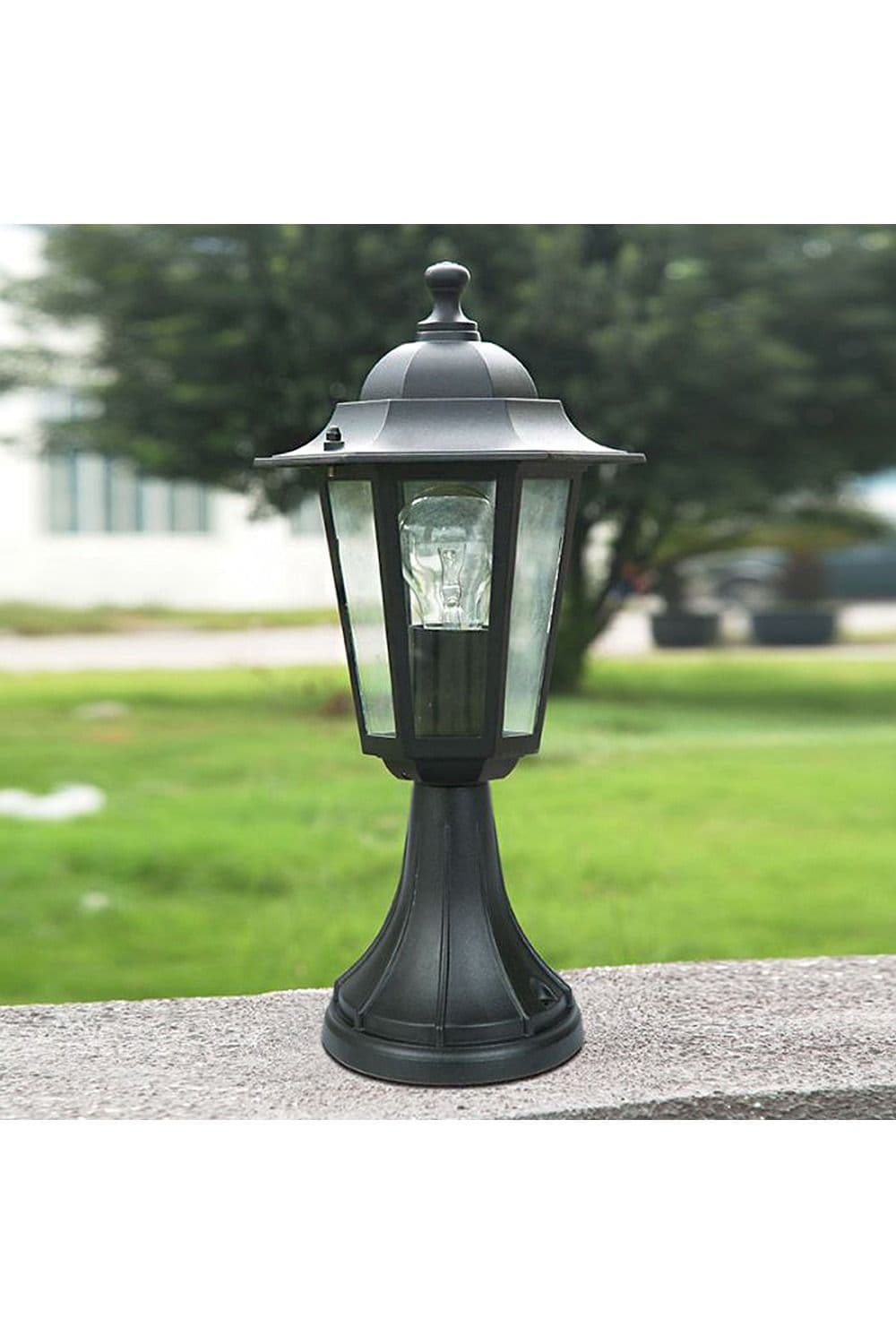 'Yasmin' - CGC Black Small Coach Lantern Post Light
