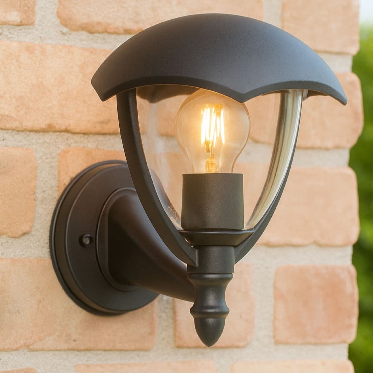 'Poppy' Black Curved Coach Lantern Up Light