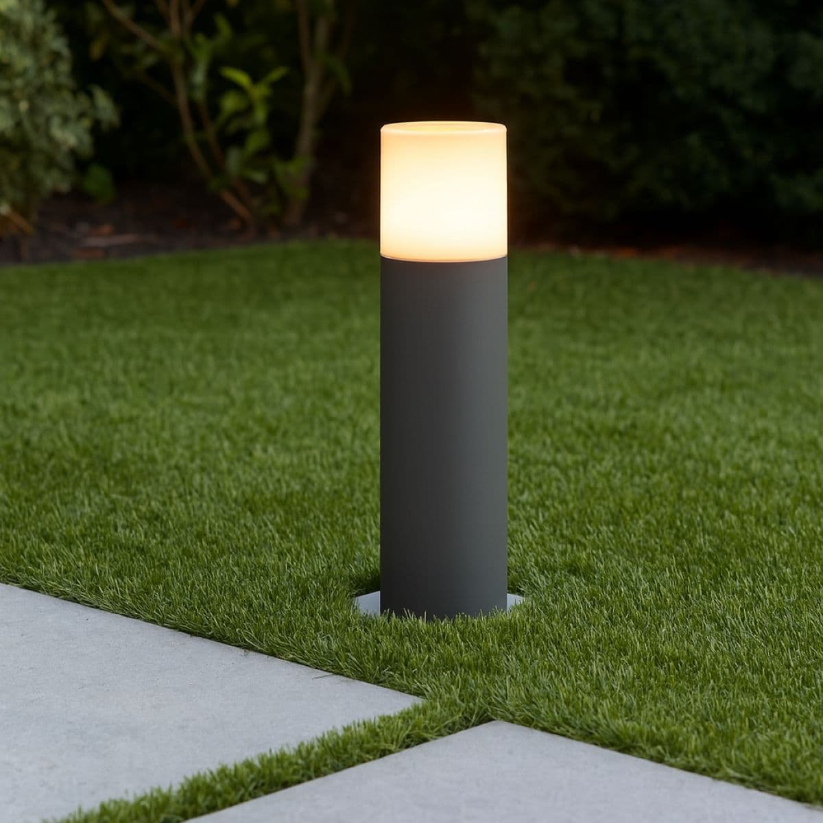 'Cortez' Dark Grey Medium Outdoor Post Light