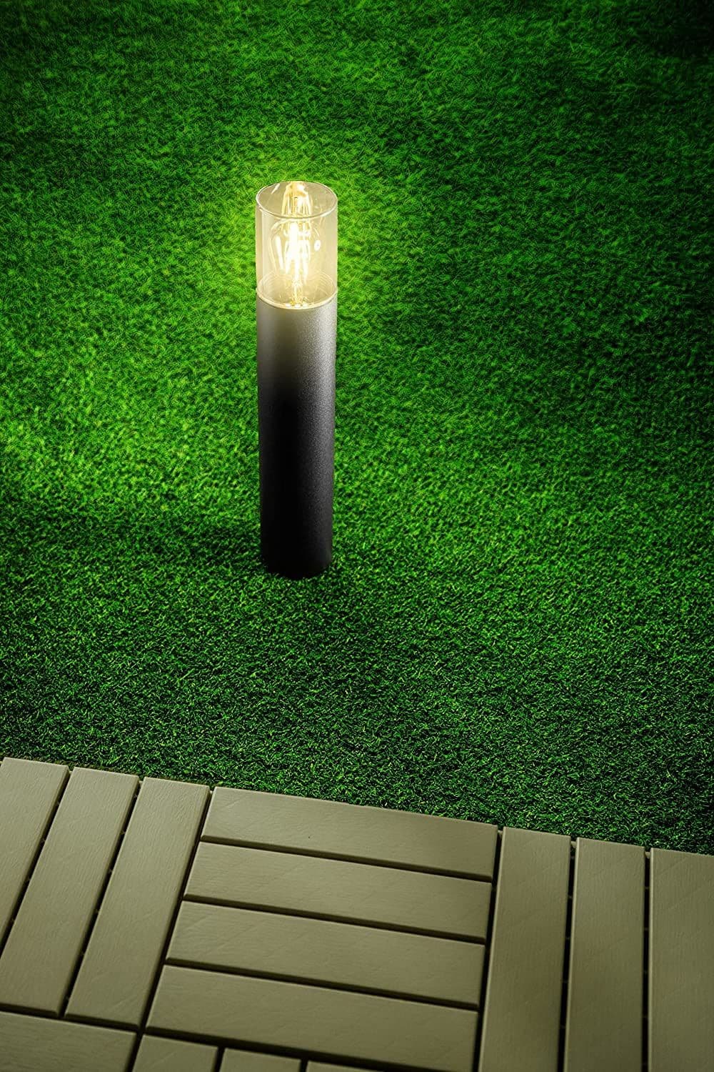 CGC Lighting 'Bluebell' Black Medium Outdoor Post Light