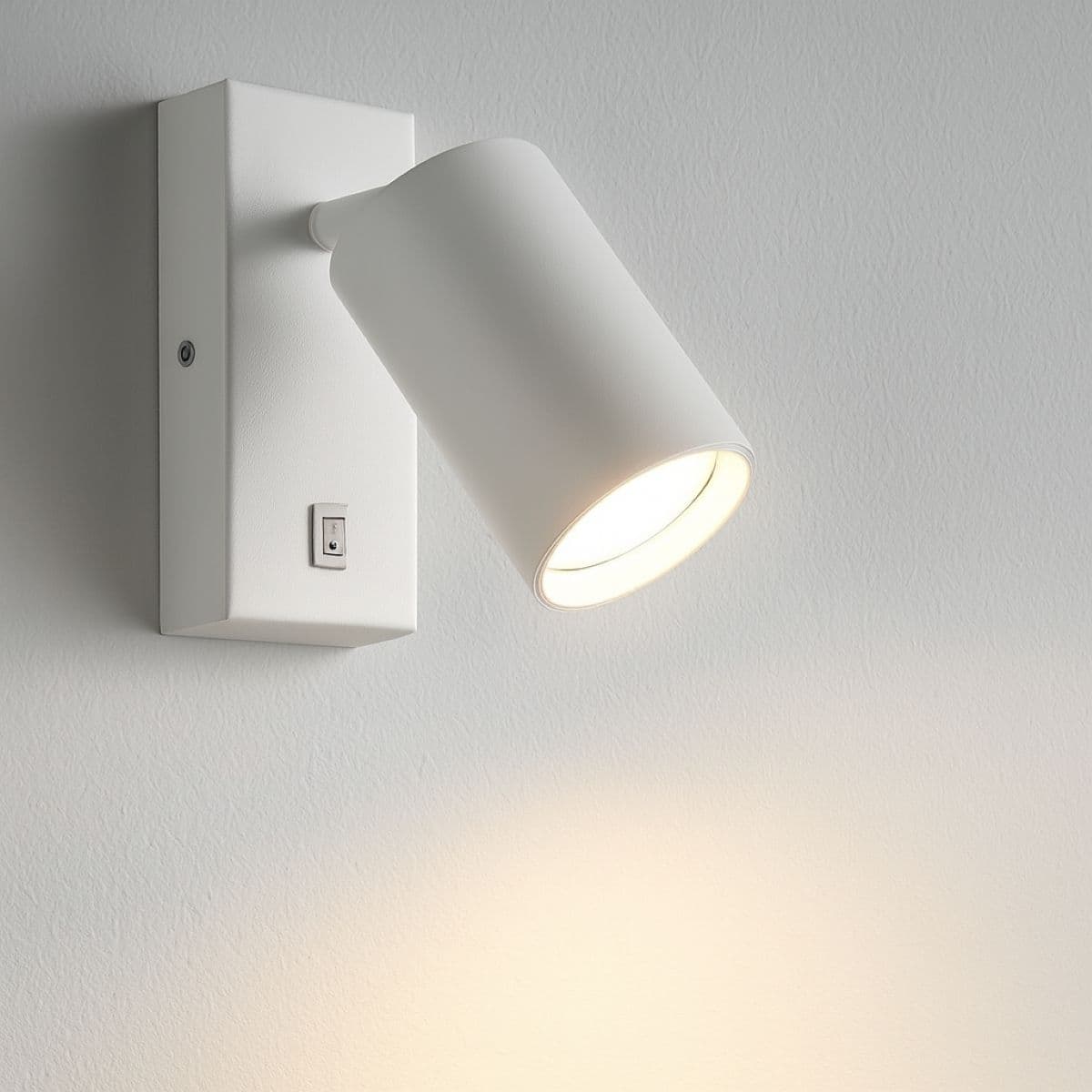 'Bella' White GU10 Wall Light With On/Off Switch and Adjustable Head
