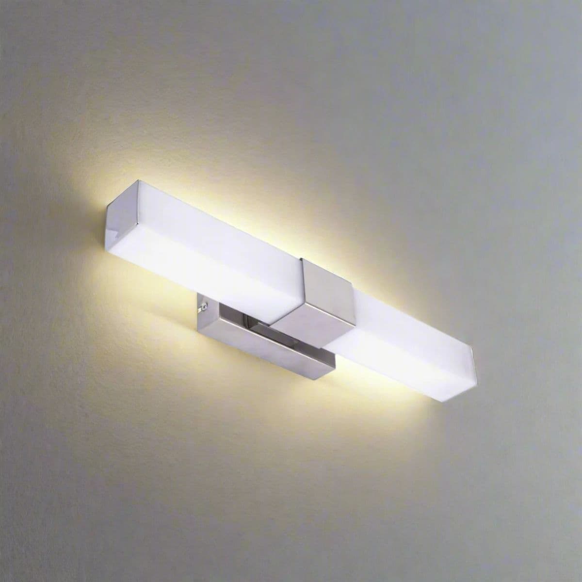 'Amber' LED Chrome IP44 Bathroom Over Mirror wall Light 8W