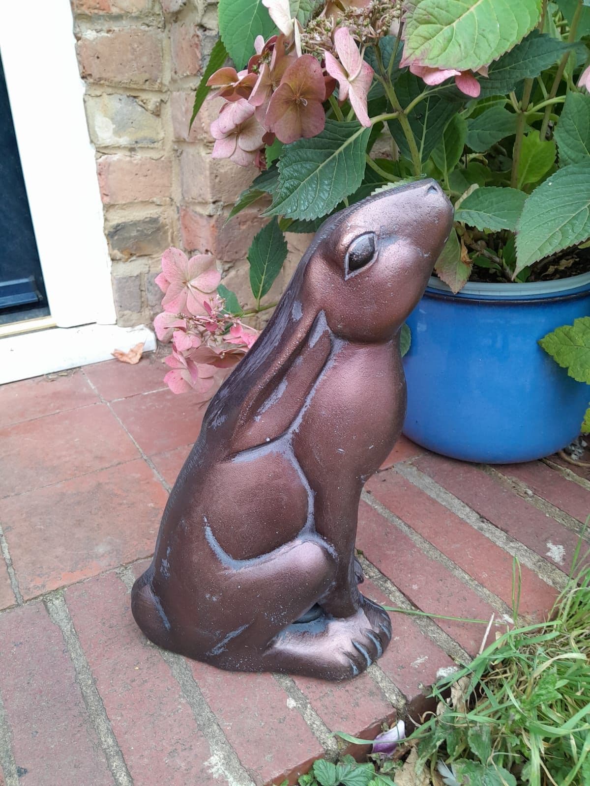 Stargazing Hare Garden Sculpture Cast Iron Ornament