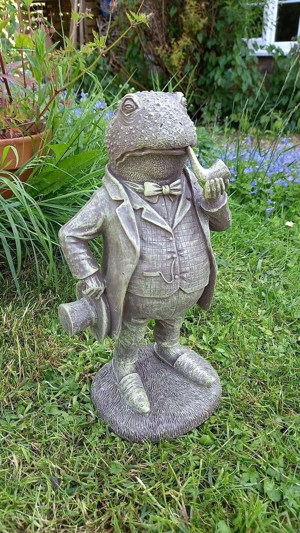 Mr Toad Garden Sculpture Decoration Ornament