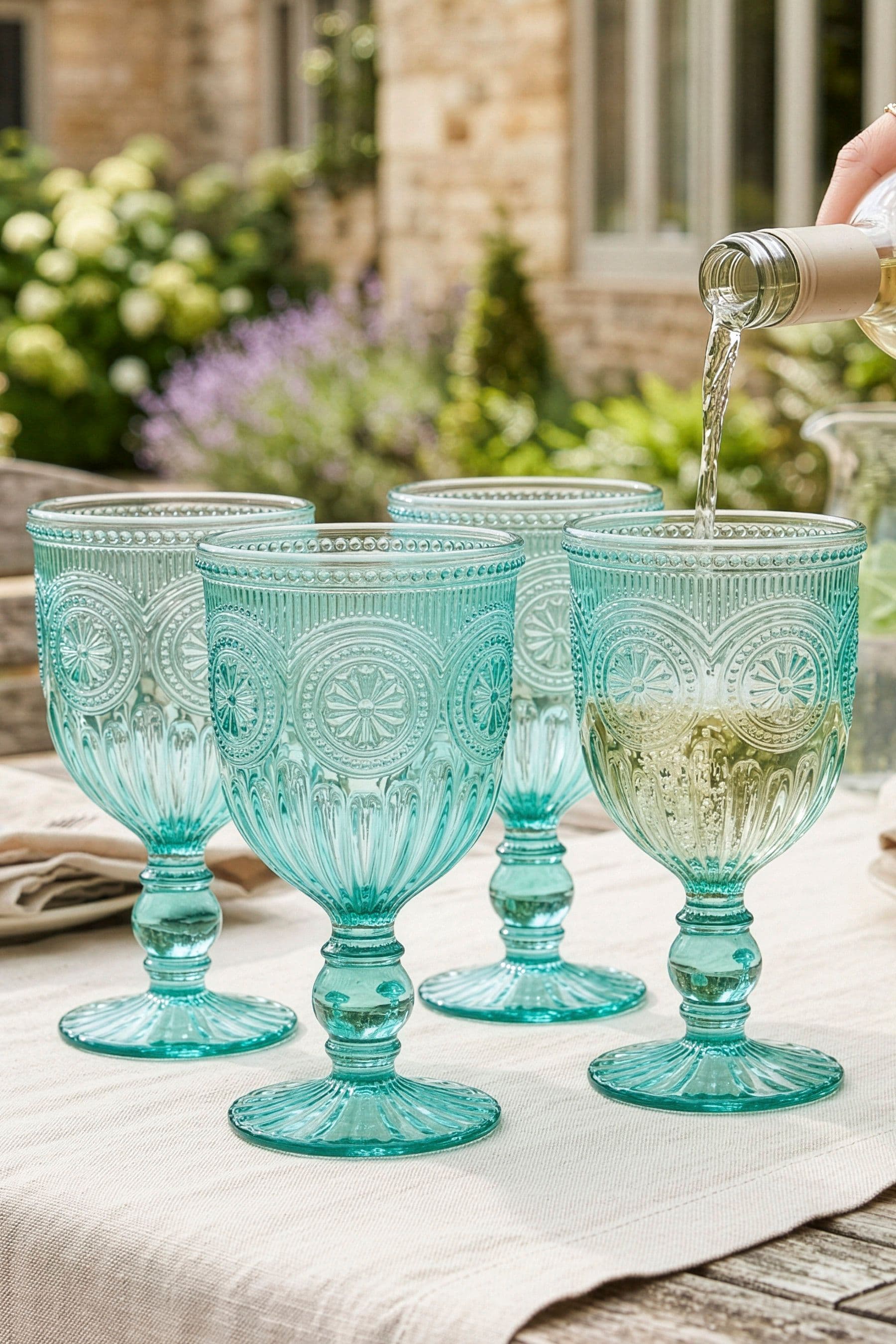 Set 4 Vintage Luxury Embossed Drinking Wine Glass Wine Goblets