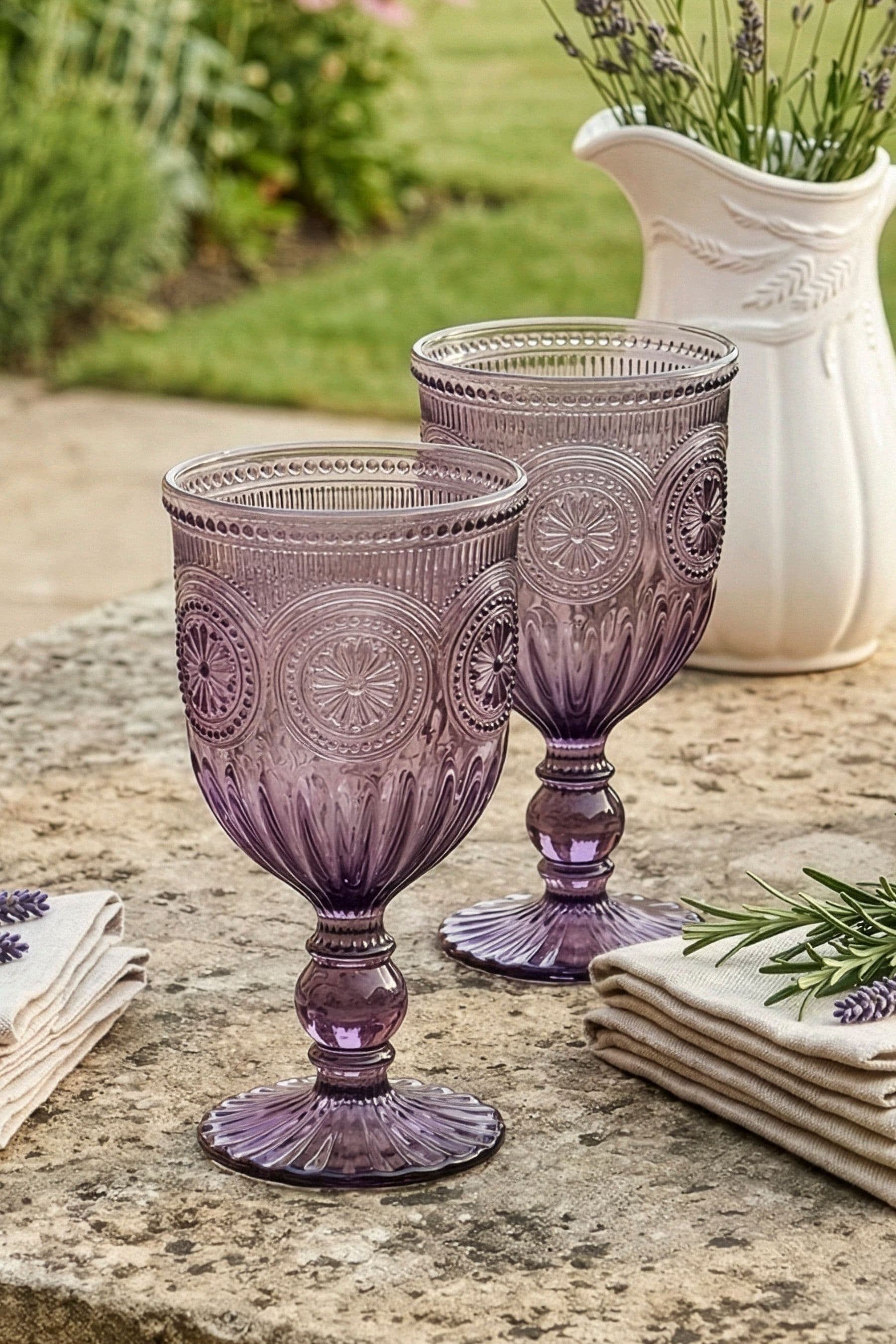 Set 2 Vintage Luxury Embossed Drinking Wine Glass Wine Goblets