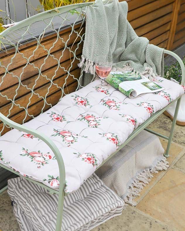 Vintage English Floral Print Indoor Outdoor Furniture Garden Bench Seat Pad