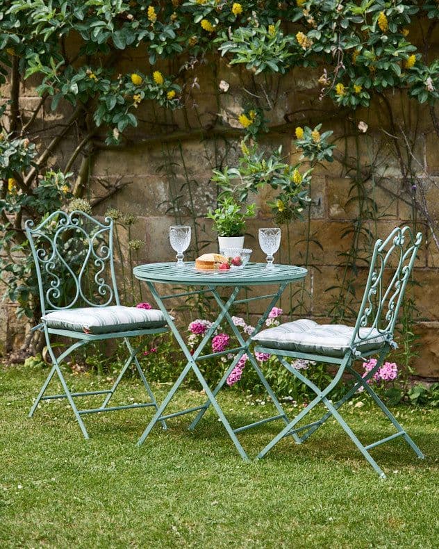 Vintage Ornate Scrolled 3 Piece Outdoor Alfresco Garden Furniture Dining Table Chair Folding Bistro Set